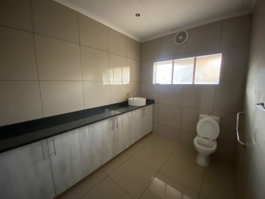 To Let commercial Property for Rent in Wilkoppies North West